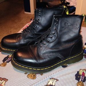 Dr. Martens