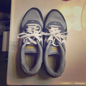 Red/gray Nike air max