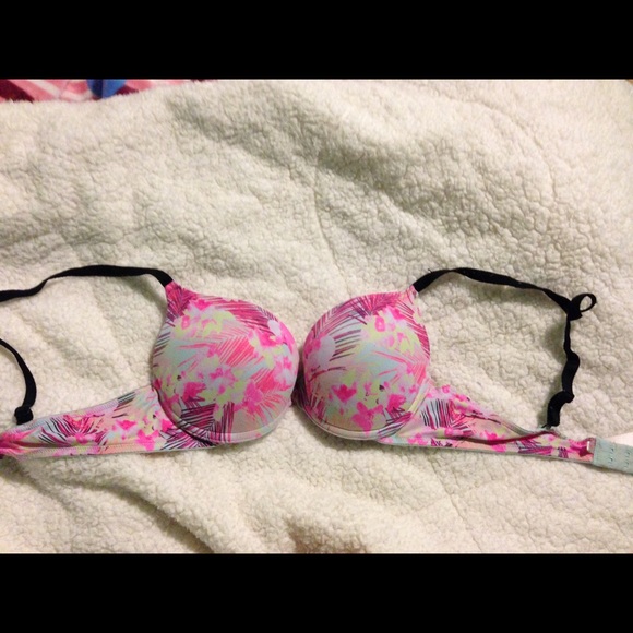 PINK VICTORIAS SECRET 36B PUSH UP BRA