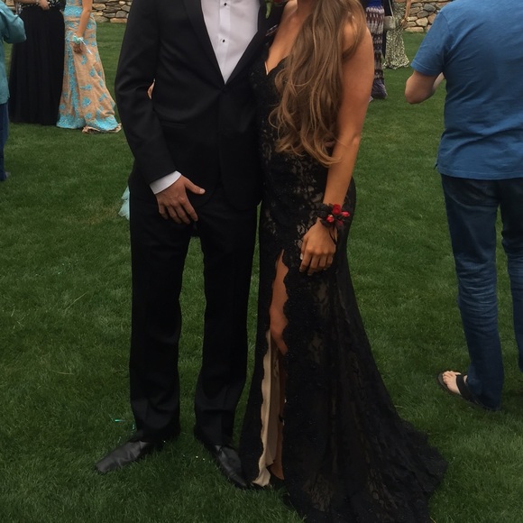 Black and champagne lace dress - Picture 4 of 4