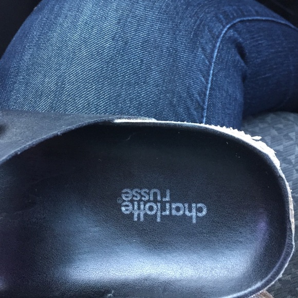 🕸SOLD ON FASHIONSTASHBirkenstock Inspired sandals - Picture 3 of 4