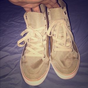 Size 7 old navy sneakers