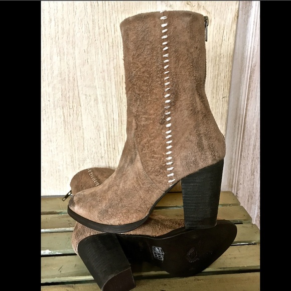 Free People brown suede Cowboy  back zipper Boots - Picture 4 of 4