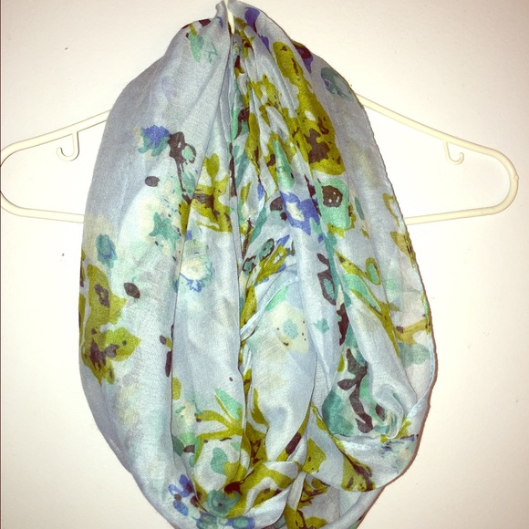 Spring scarf
