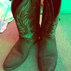 Laredo cowboy boots