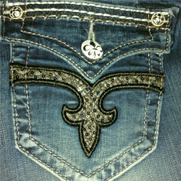 ***SOLD*** NWT ROCK REVIVAL Maggie Skinny 28 - Picture 1 of 4