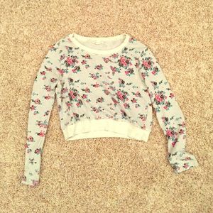 Floral crop top sweater from forever 21.