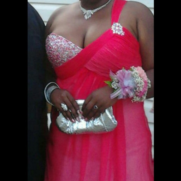 Prom Dress!!! - Picture 4 of 4