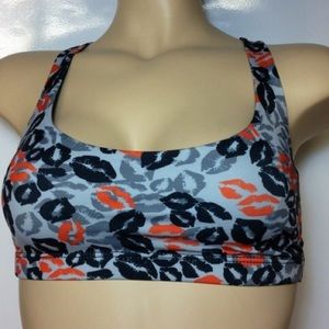 NWT Onzie Hot Yoga Criss-Cross Bra 💕HOLD