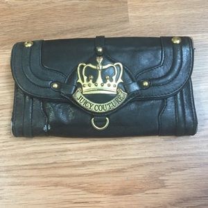 Black leather Juicy Couture wallet