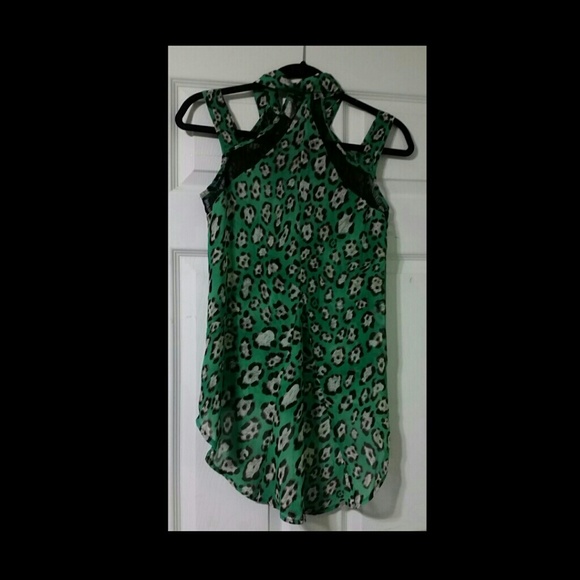 Leopard top - Picture 2 of 3