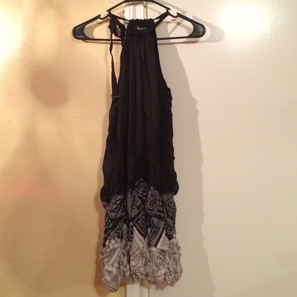 Bebe black and white summer dress