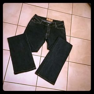 Seven jeans, dark wash!