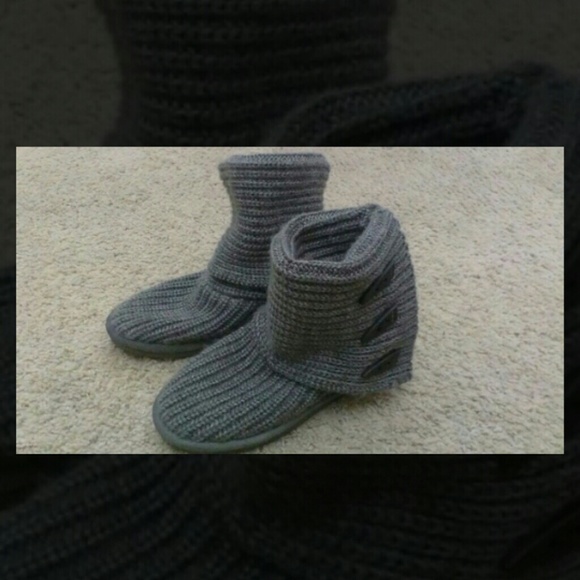 BearPaw Knit Boots