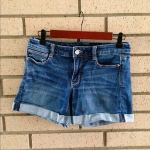 White House black market shorts