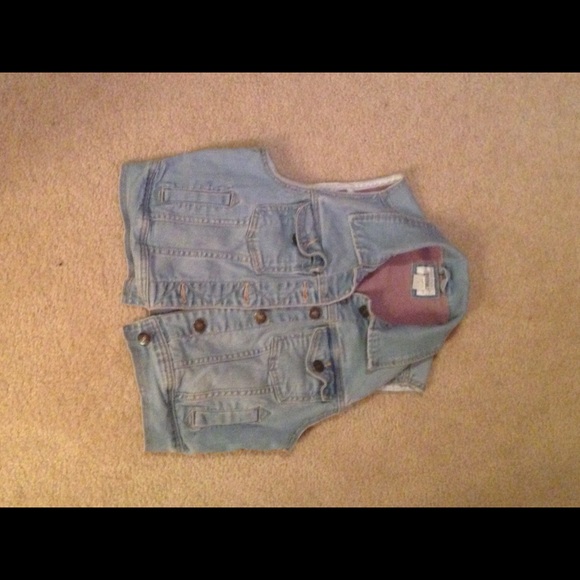 Super cute denim jacket