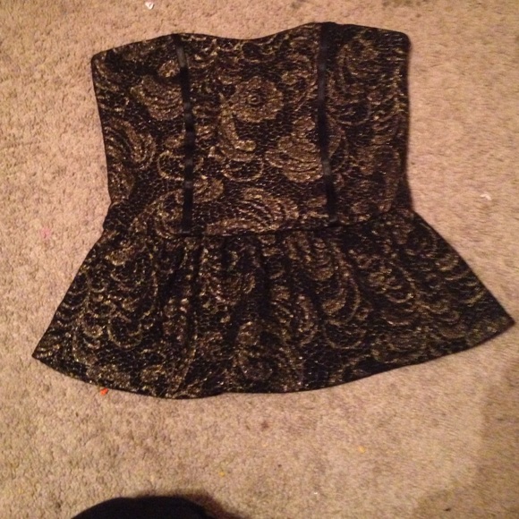 Black and gold top