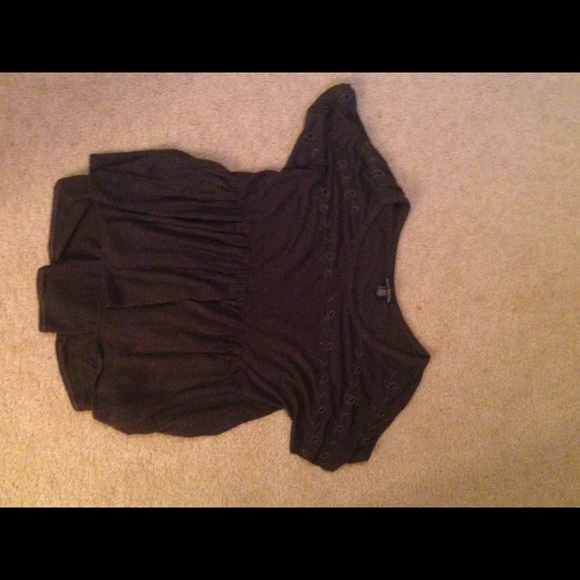 Cute American eagle top