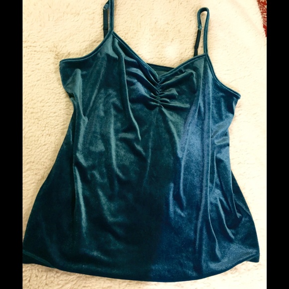 Aerie 2 camisole tanks .. XXL black and turquoise