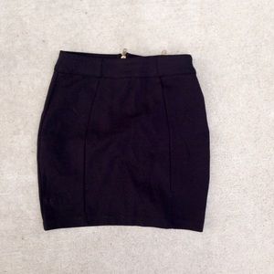 Mini high waisted skirt