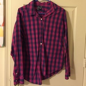 Purple/pink plaid American Eagle button down shirt