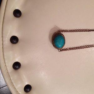 Authentic Vanessa Mooney double roll necklace!!