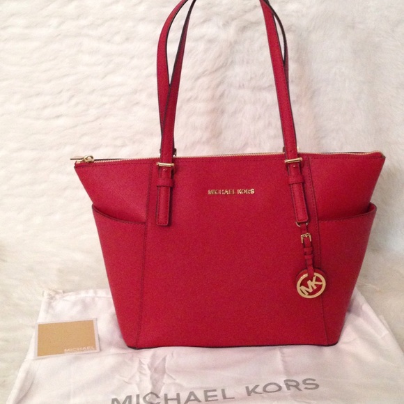Additional pics Michael Kors Jet set tote
