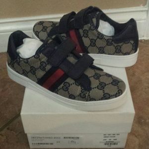 Gucci shoes