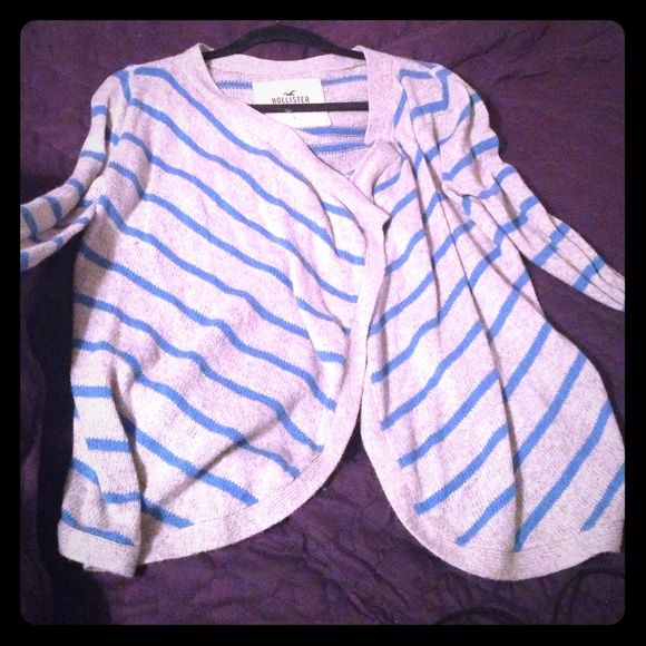 Brand new, Hollister Cardigan (small) need gone!