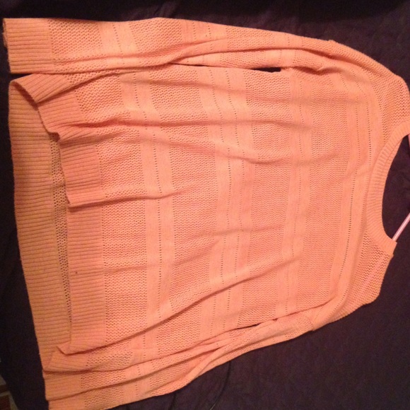 Forever 21 Brand New Peach Long Sleeve Top (Small)