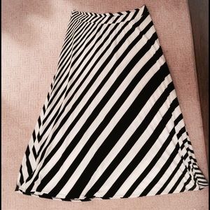 Lane Bryan diagonal striped Maxi skirt