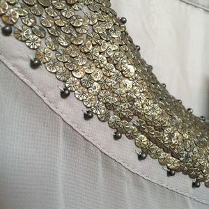 Sz. XL New York & Co. Embellished Top