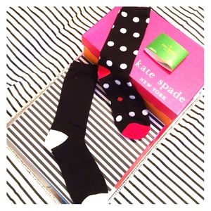 💯%Auth♠️KATE SPADE♠2 Pair Trouser Socks Black/Red
