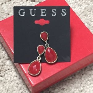 NWOT Guess Red Droplet Earrings