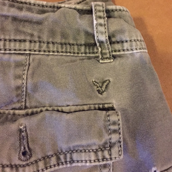 Shorts - Picture 2 of 4