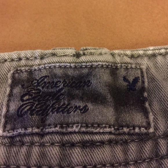 Shorts - Picture 3 of 4