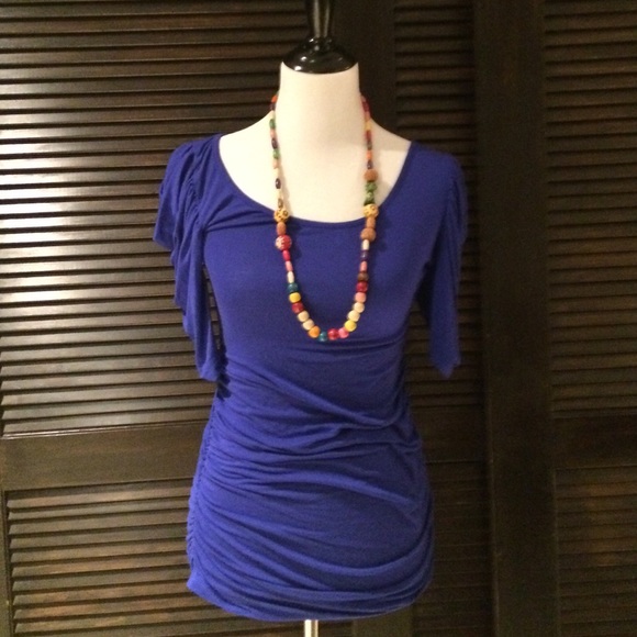 Brilliant blue top w/Cut-Out Shoulders