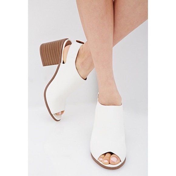 Buckled Peep-Toe Sandals
