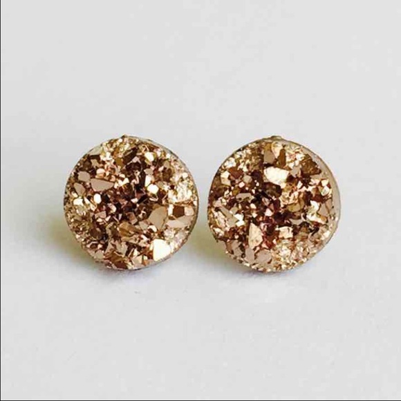 Accessories - Stone Crystal Earring Studs💕