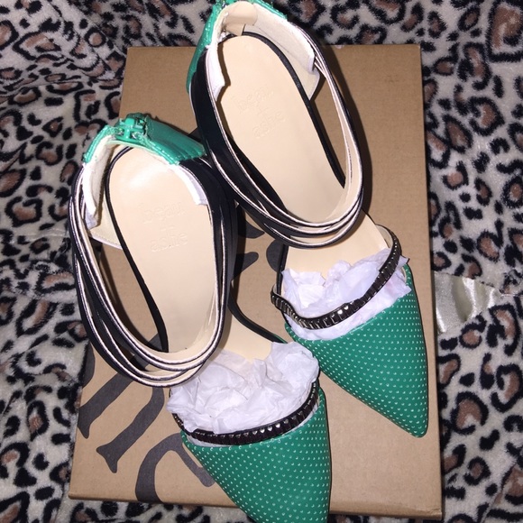 High heels - Picture 3 of 3