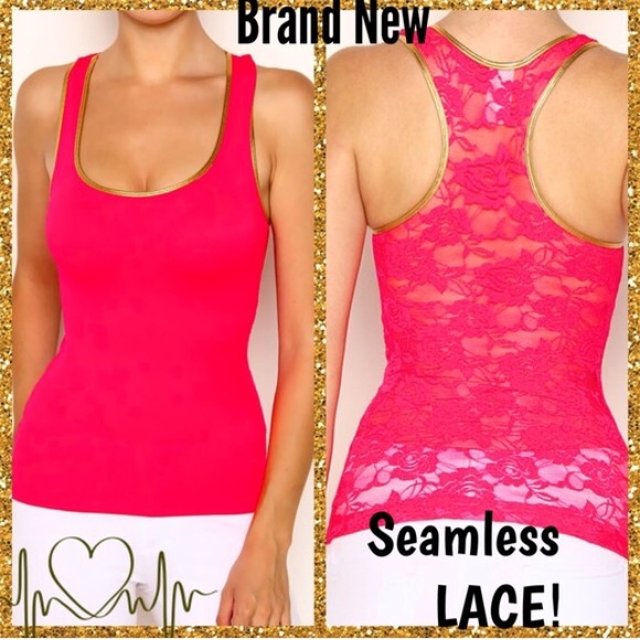 Tops - 💋Seamless Fuchsia Gold Trim Racer-Back (8 Left)