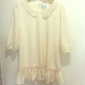 Mini dress with collar and ruffle hem