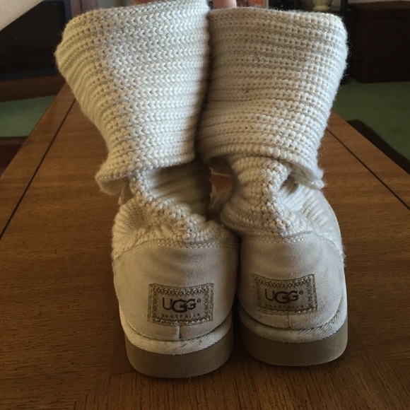 Off white knit Uggs