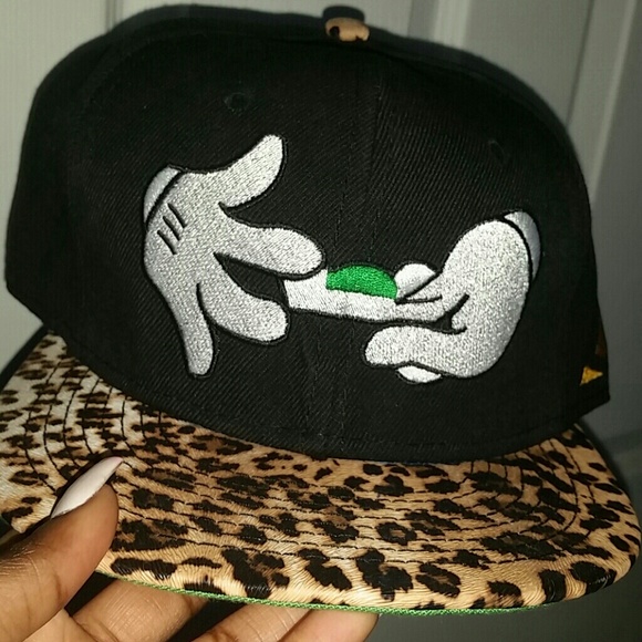 SOLD - Picture 4 of 4