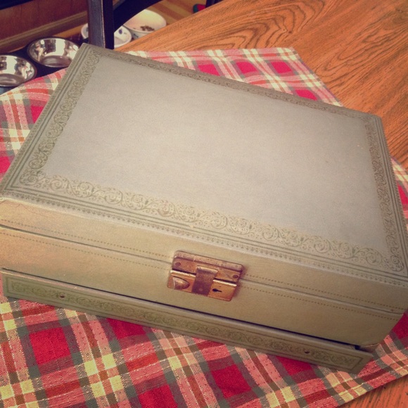 Vintage Jewelry Box