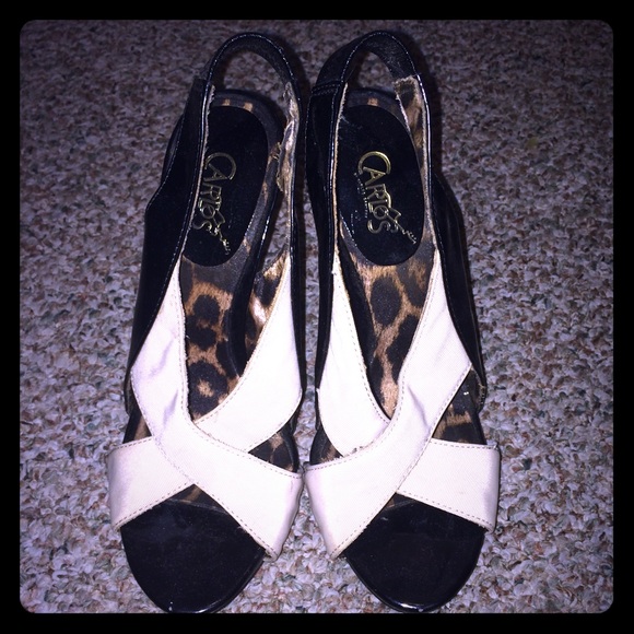 Nude/Black high heels