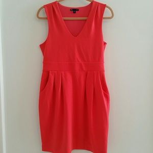 Gap coral sundress with pockets
