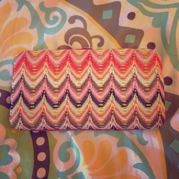 Franchesca's Collections clutch