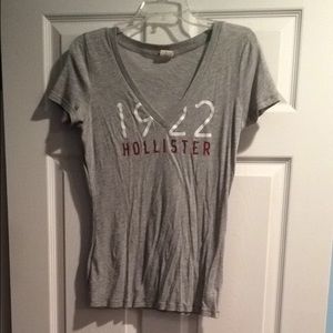 Hollister T-Shirt