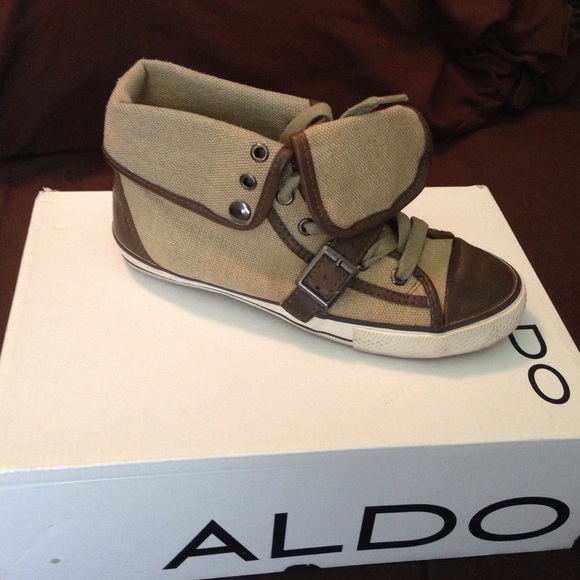 Aldo tan and brown sneaker